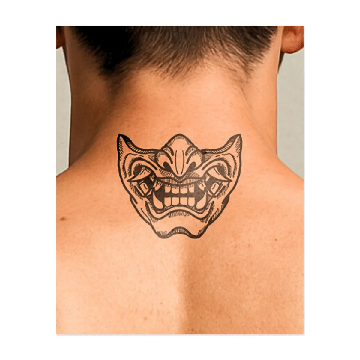 Grinsender Oni